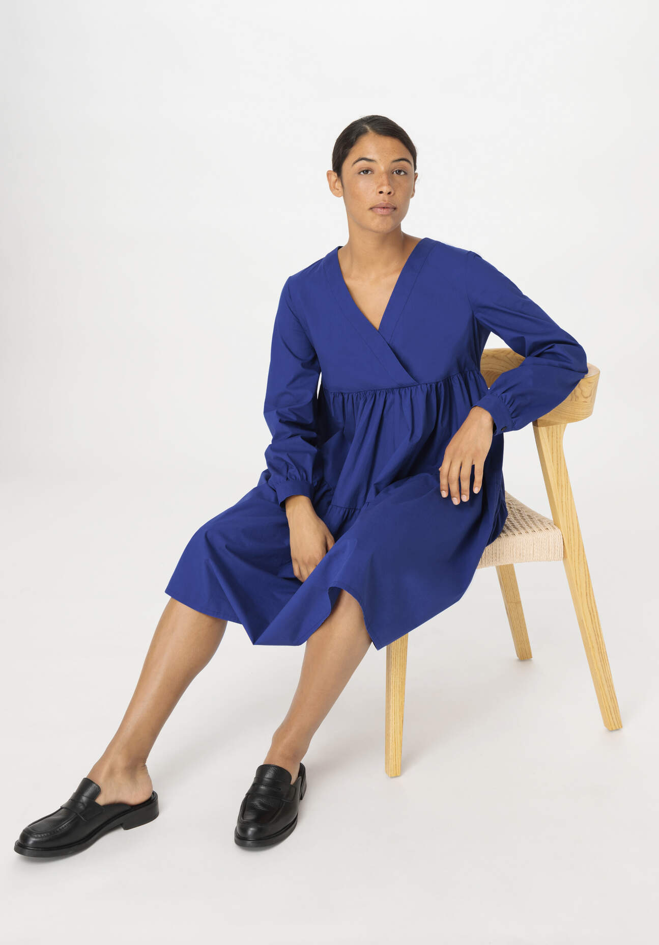 hessnatur Damen Brushed Popeline Kleid Mini Relaxed aus Bio-Baumwolle - blau - Größe 38