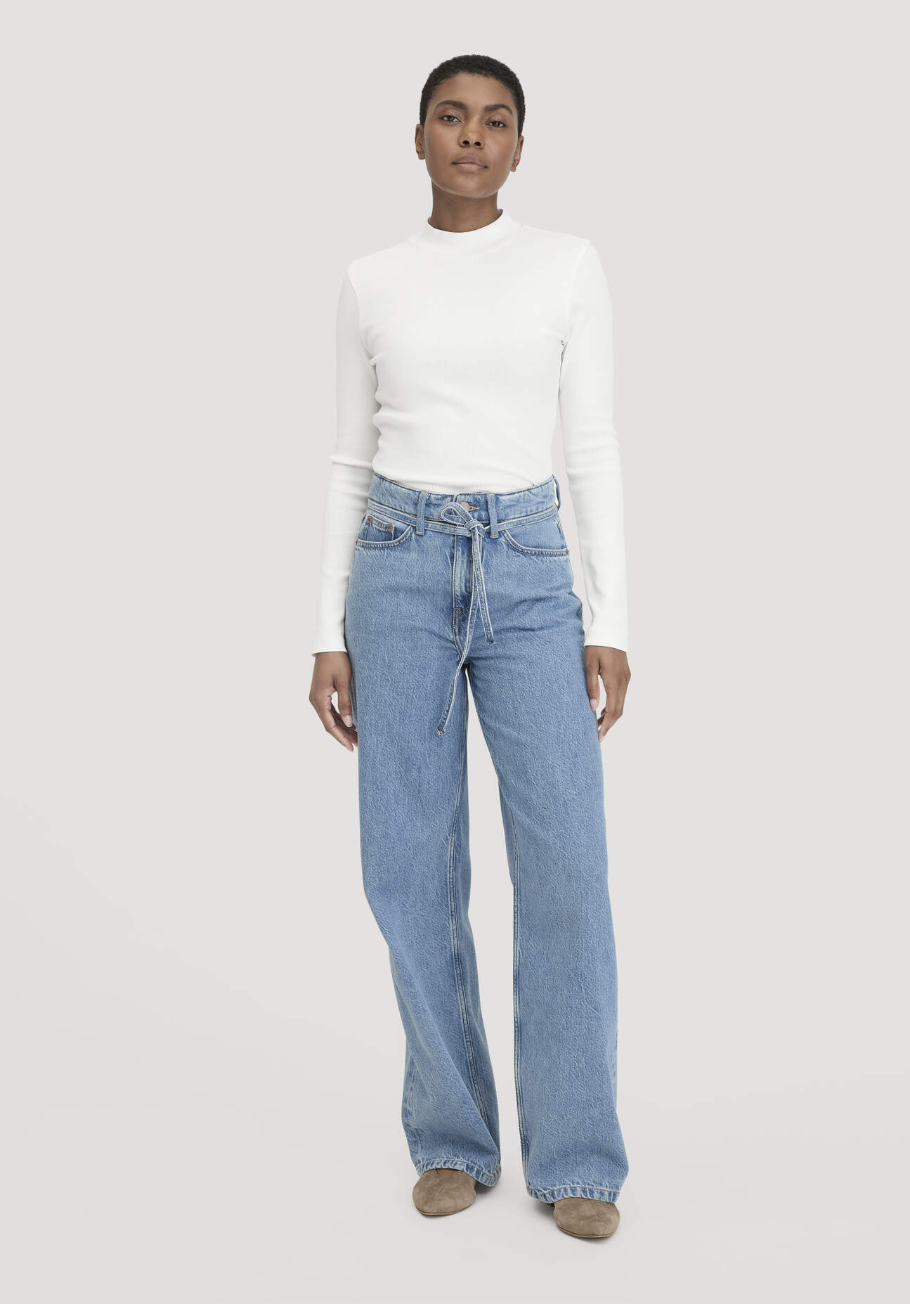 hessnatur Damen Jeans ALVA Wide Leg Soft aus Bio-Baumwolle mit TENCEL™ Lyocell - blau - Größe 31/34
