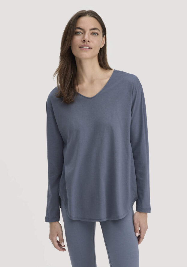 hessnatur Loungewear Longsleeve Relaxed ACTIVE LIGHT aus Bio-Baumwolle - blau - Größe 46