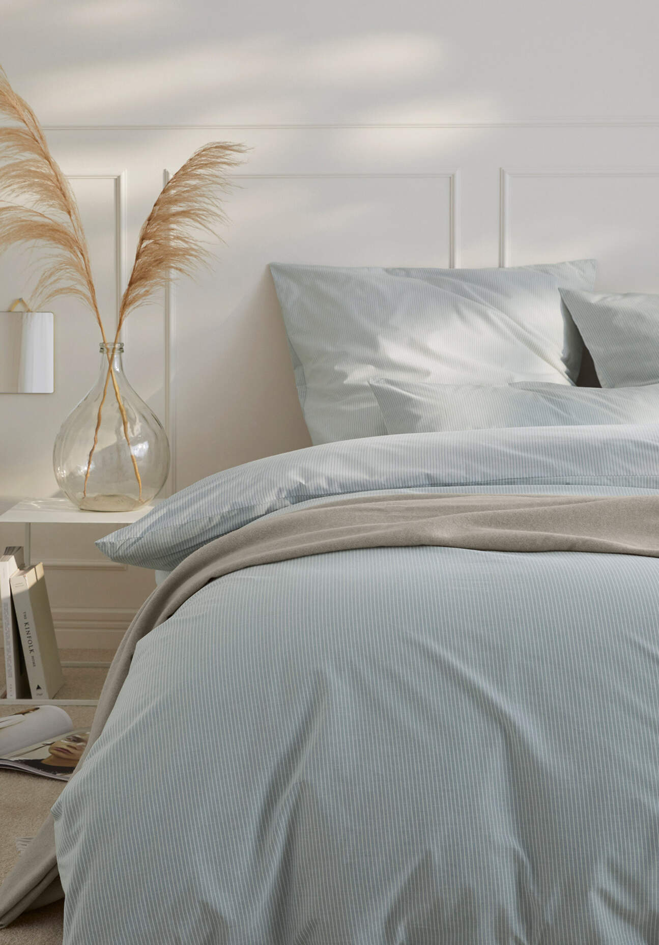 hessnatur Perkal Wende-Bettwäsche-Set PIET aus Bio-Baumwolle - blau - Größe 200x200 / 2x40x80 cm