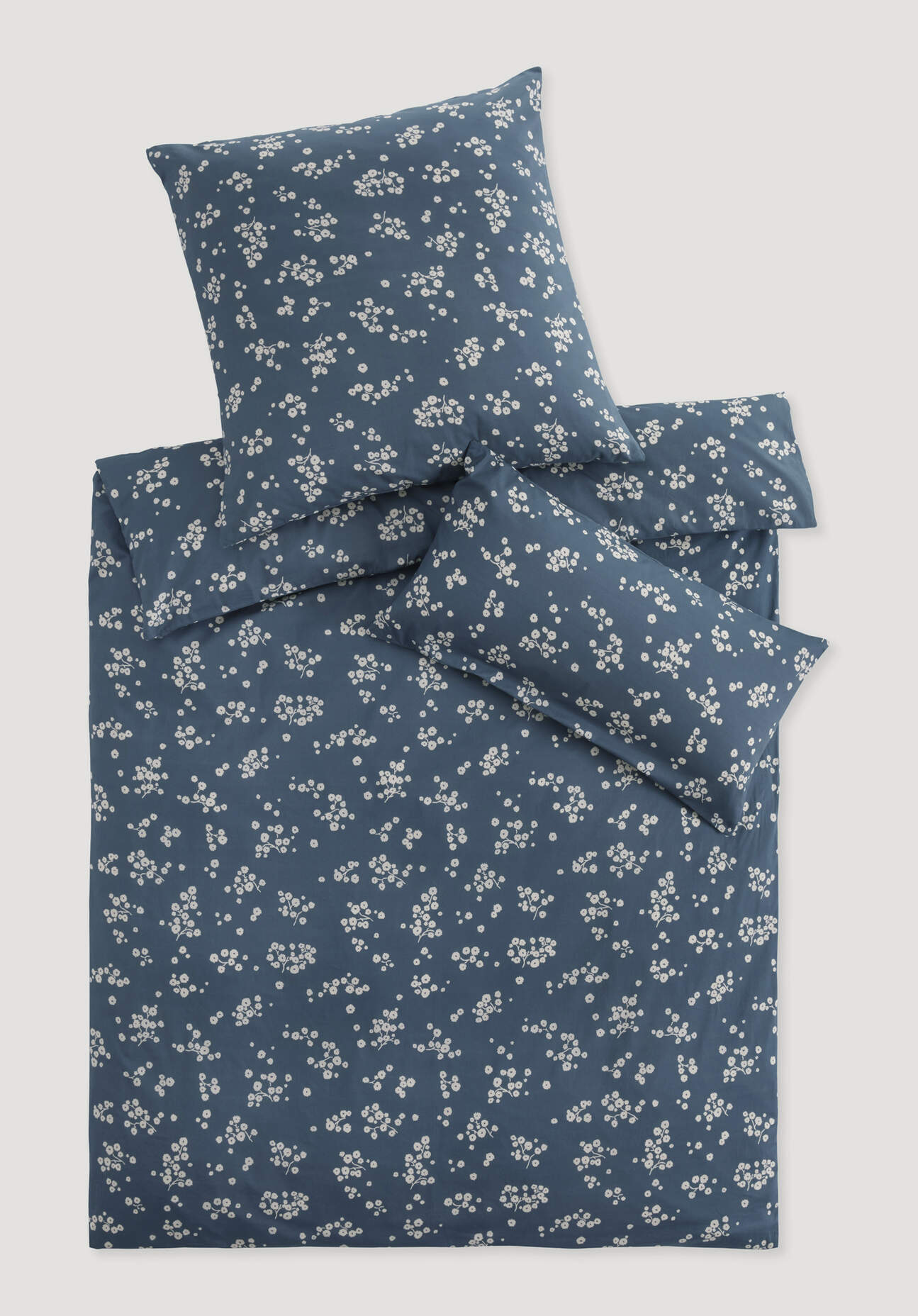 hessnatur Renforcé Bettwäsche Set HANAMI aus Bio-Baumwolle - blau - Größe 155x220 / 40x80 cm