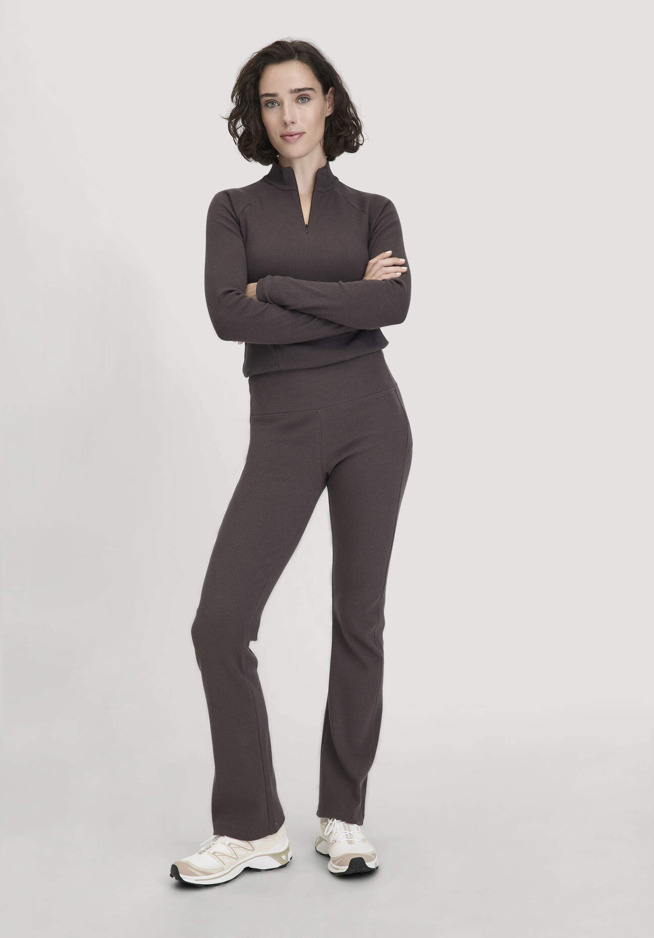 hessnatur Loungewear Rib Leggings High Waist BETTER RECYCLING aus Bio-Baumwolle - lila - Größe XXL