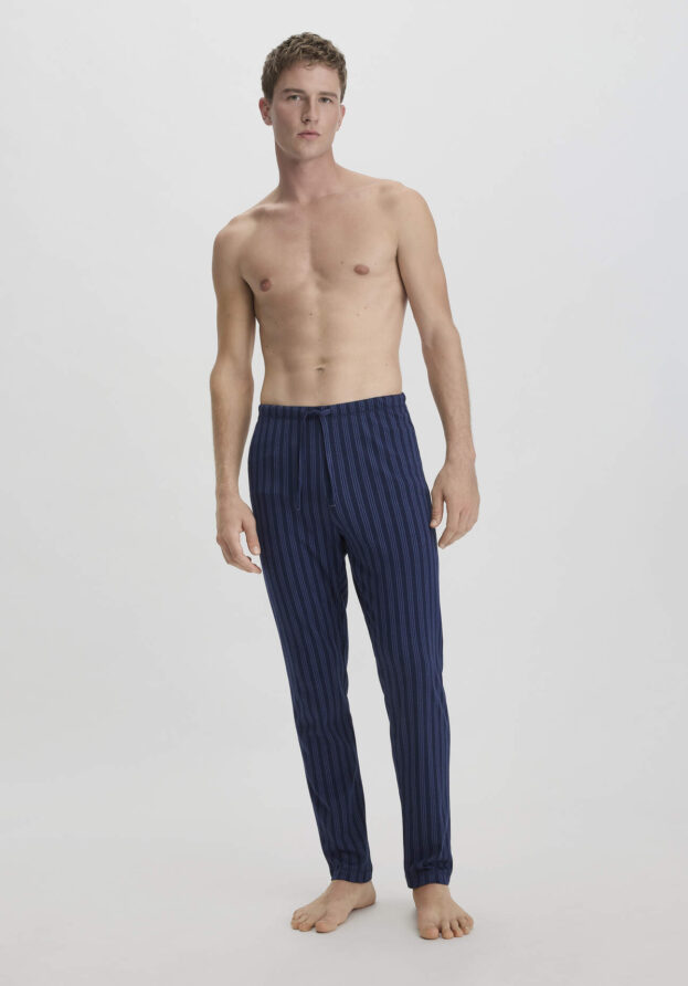 hessnatur Herren Schlafhose Relaxed aus Bio-Baumwolle - blau - Größe 50