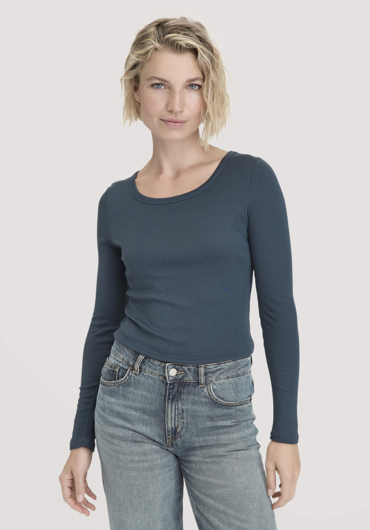 hessnatur Damen Softrib Longsleeve Fitted aus Bio-Baumwolle und TENCEL™ Modal - blau - Größe 42