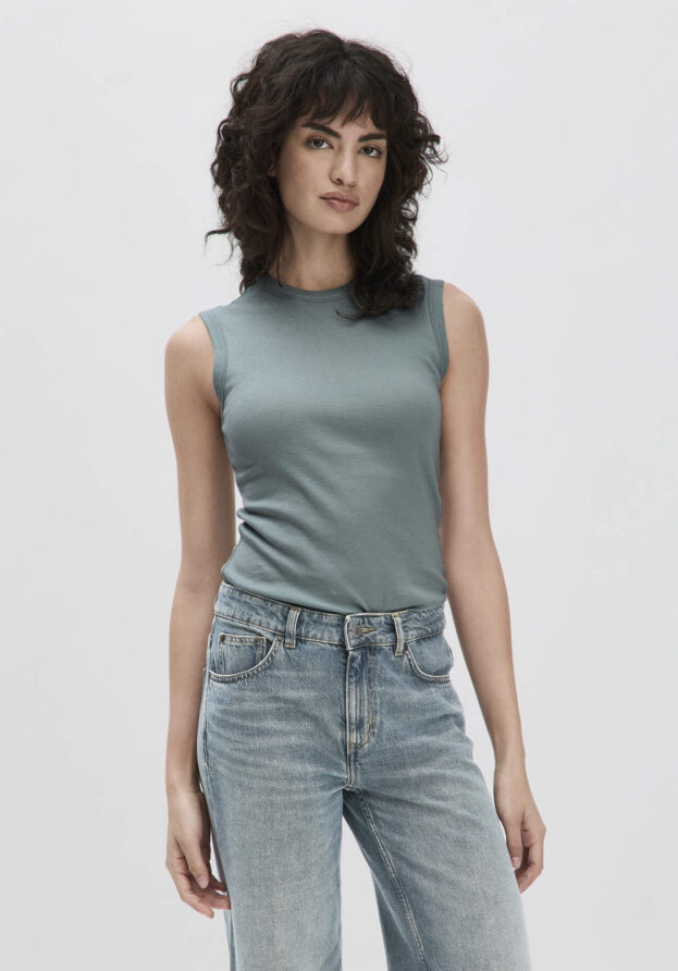hessnatur Damen Softrib Top Fitted aus Bio-Baumwolle und TENCEL™ Modal - grün - Größe 40