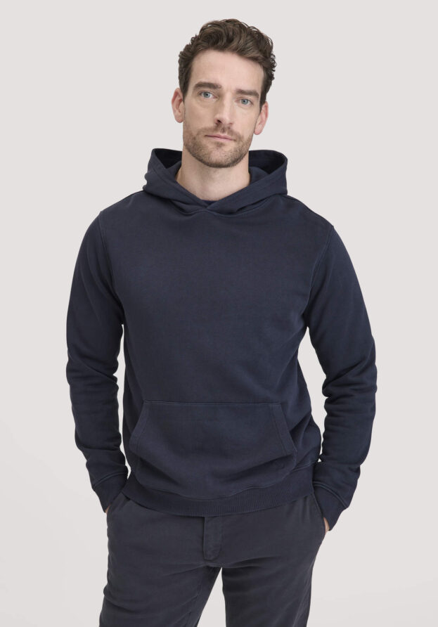 hessnatur Herren Sweathoodie Relaxed aus Bio-Baumwolle - blau - Größe 46