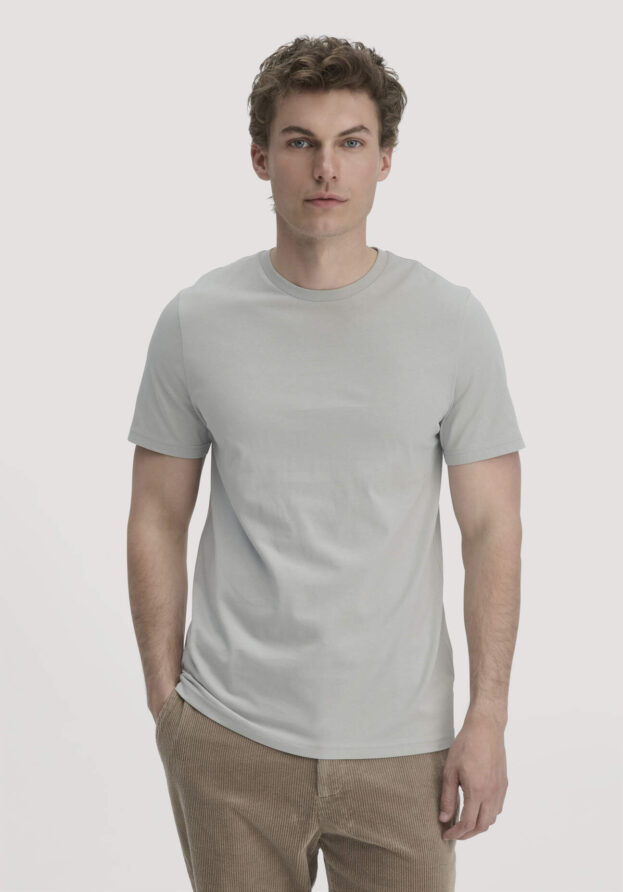 hessnatur Herren T-Shirt Regular aus Bio-Baumwolle - grau - Größe 56