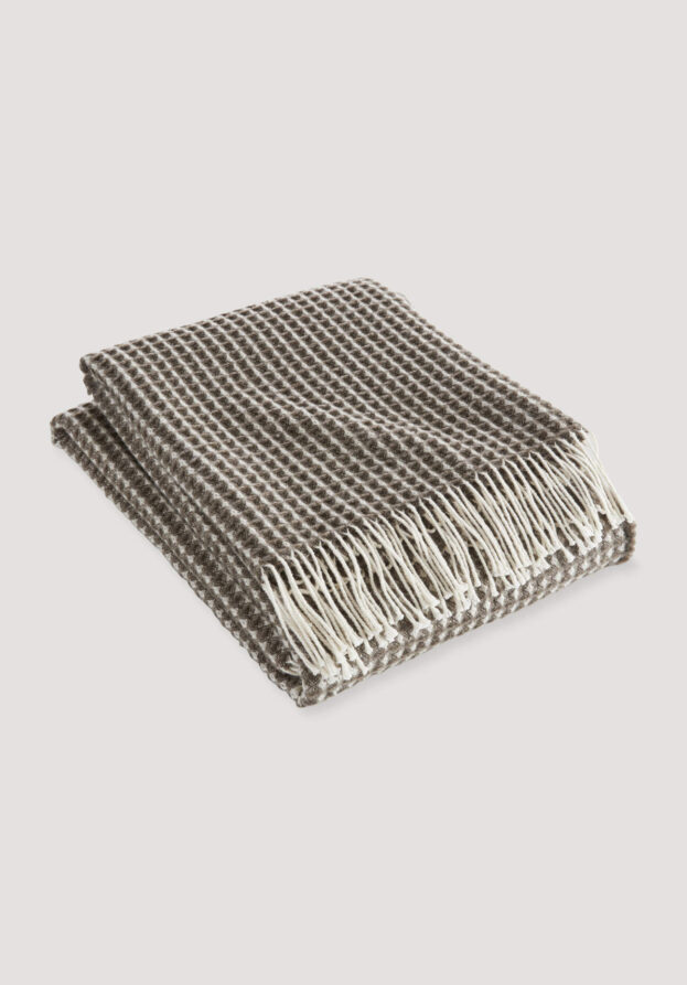 hessnatur Wollmix Waffle Plaid YARA aus Bio-Lambswool mit Bio-Baumwolle - braun - Größe 130x180 cm