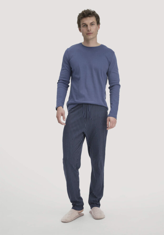 hessnatur Herren Schlafhose Relaxed aus Bio-Baumwolle - blau - Größe 46