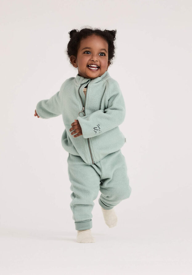 hessnatur Baby Softfleece Hose aus Bio-Baumwolle - grün - Größe 62/68